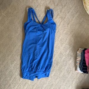 Lululemon tank
